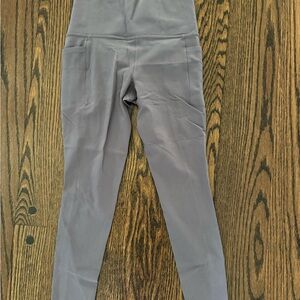 Athleta lavender 7/8 Leggings